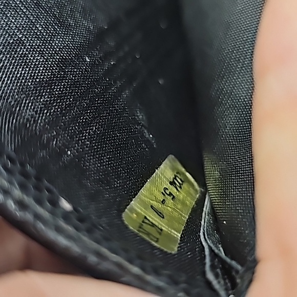 Chanel caviar long wallet with snap.. In good used condition - Picture 9 of 9